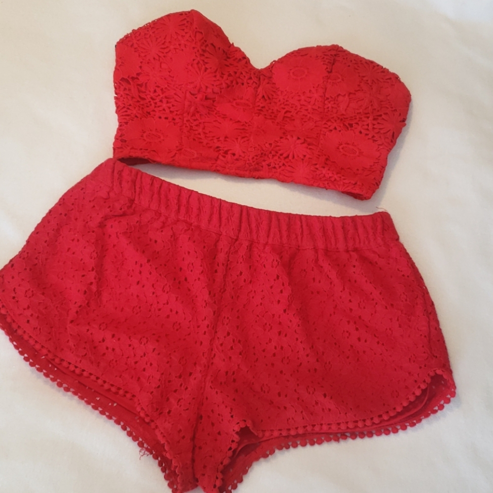 Forever 21  red lace 2 piece set  y2k